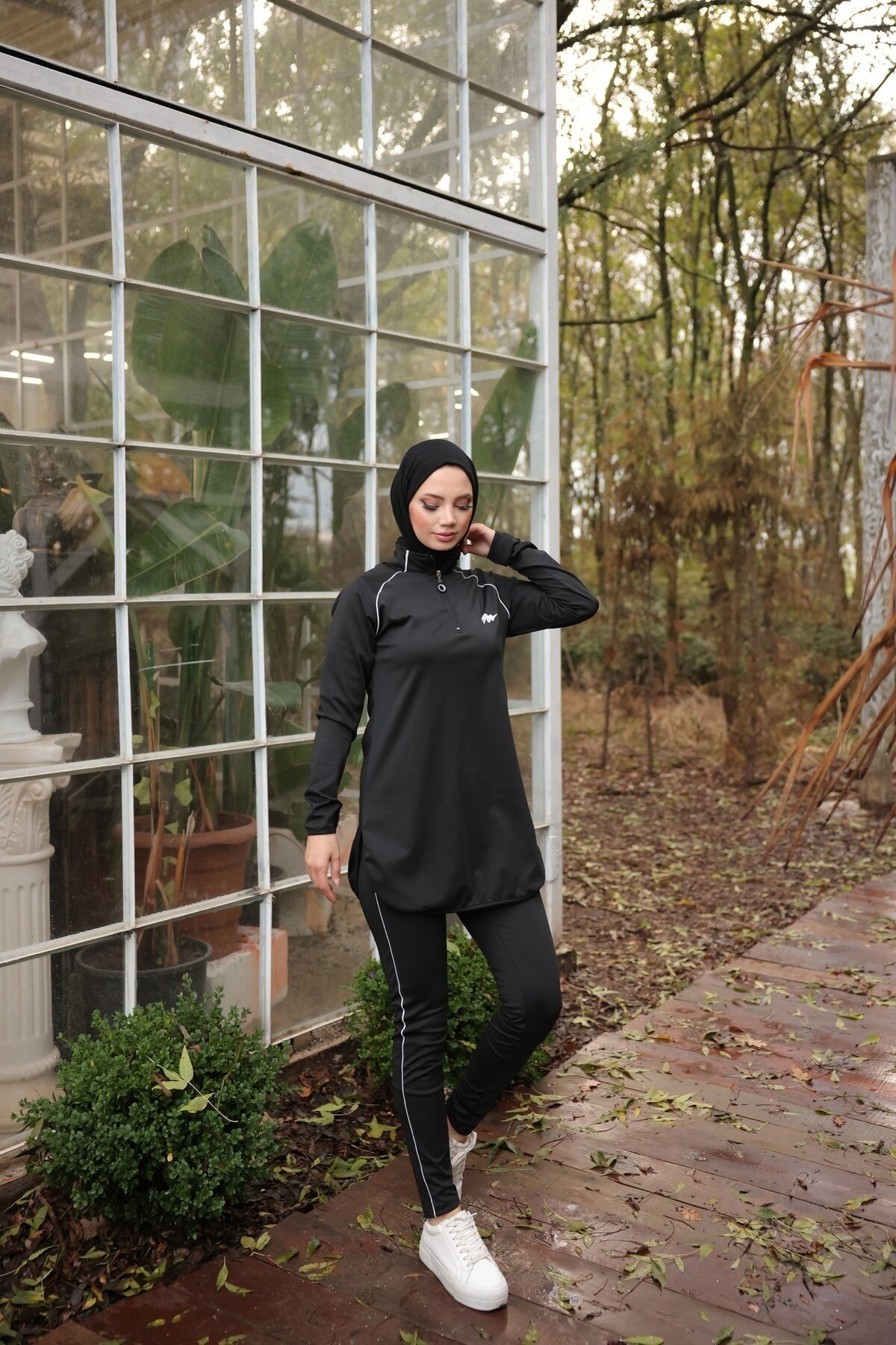 Jogger Scuba Fabric Half-Placket Zippered Tracksuit - Black - Wovi Moda
