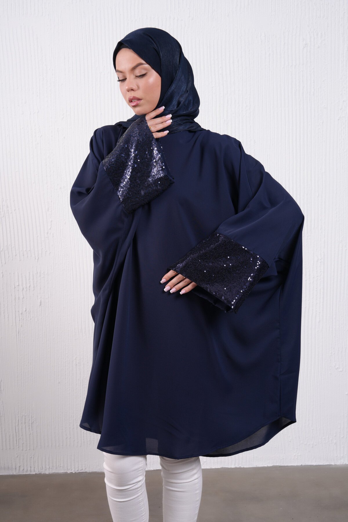 Loose Knee-Length Batwing Evening Tunic - Navy Blue - Filizzade