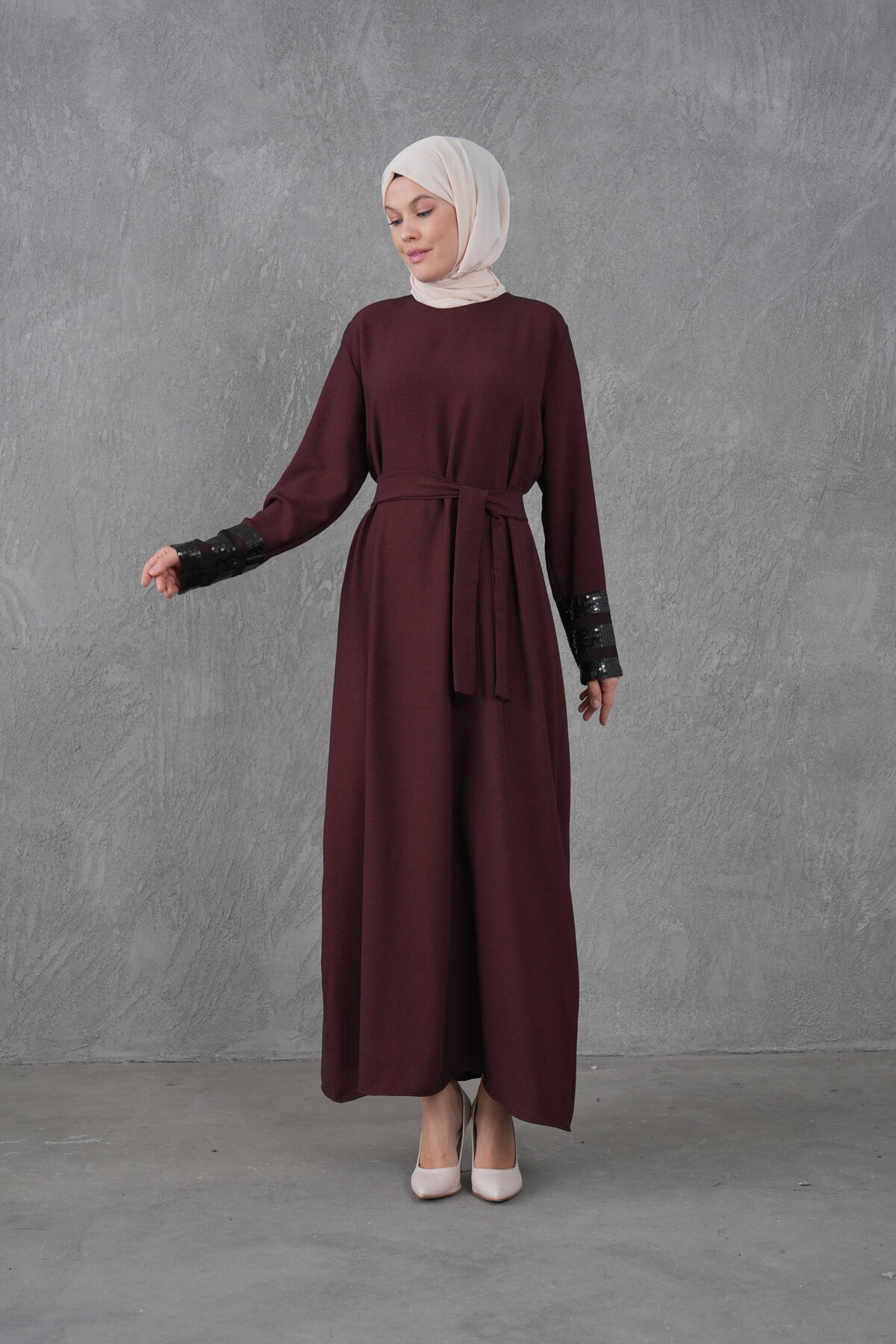 Belted Sequin-Trimmed Dress - Burgundy - Fzd Filizzade