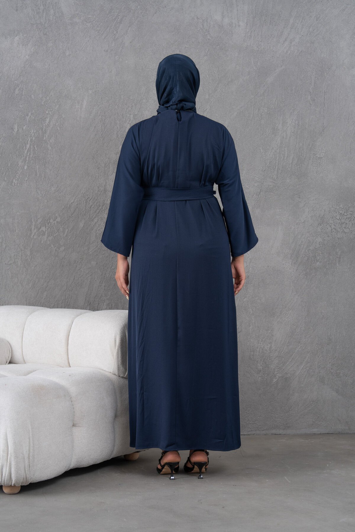 Belted Pearl-Detailed Modest Evening Dress - Navy Blue - Fzd Filizzade