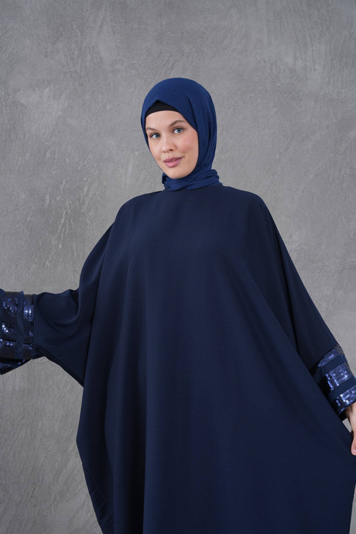 Lacivert Pulpayet Şerit Detaylı Büyük Beden Abaya Ferace - Fzd Filizzade