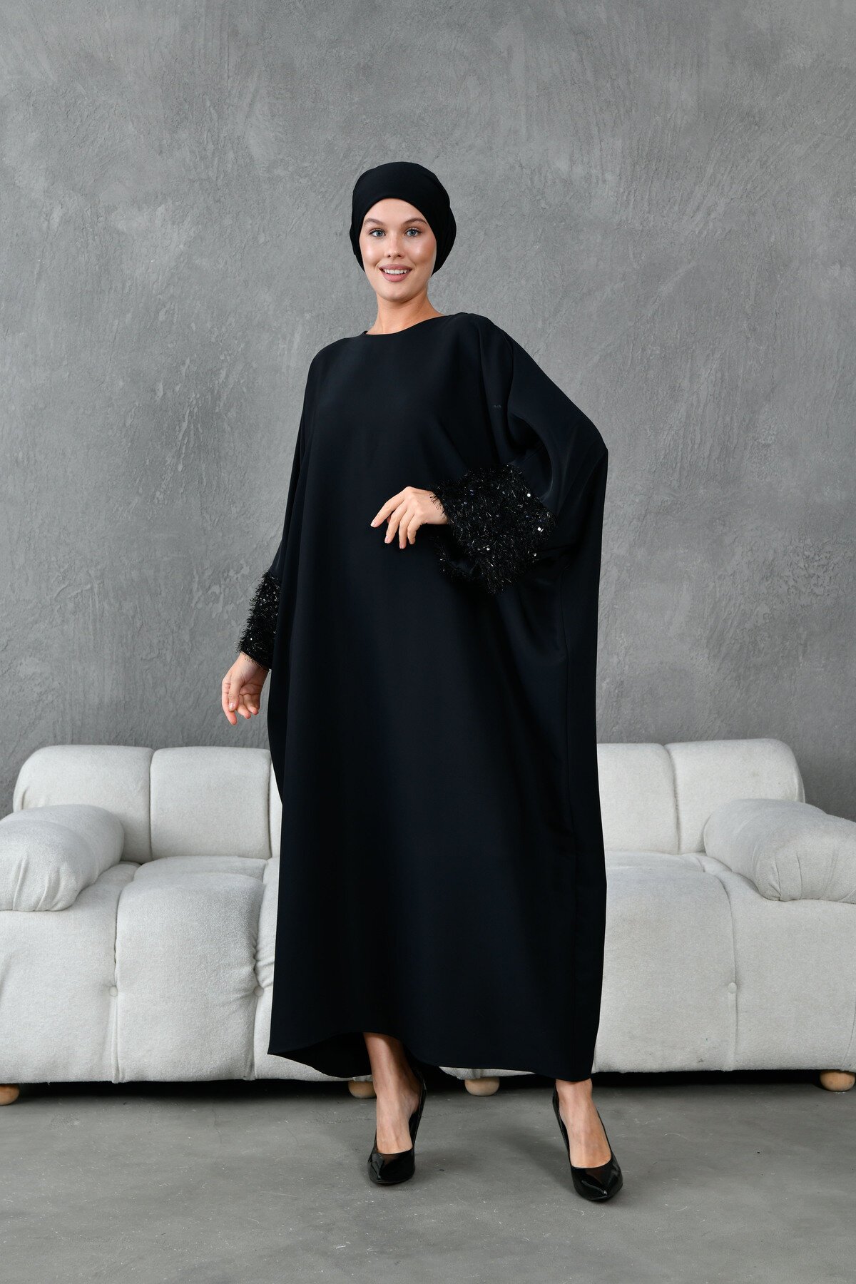 Plus Size Tassel-Sleeve Abaya - Black - Fzd Filizzade