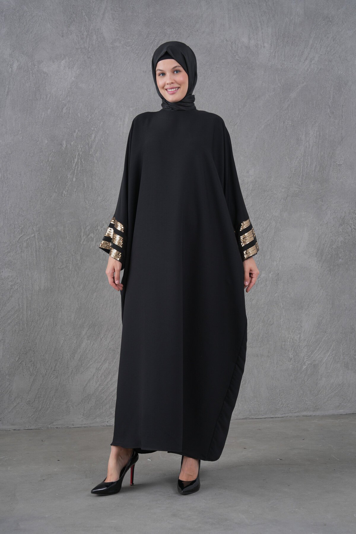 Gold Sequin-Sleeve Striped Modest Abaya - Black - Fzd Filizzade