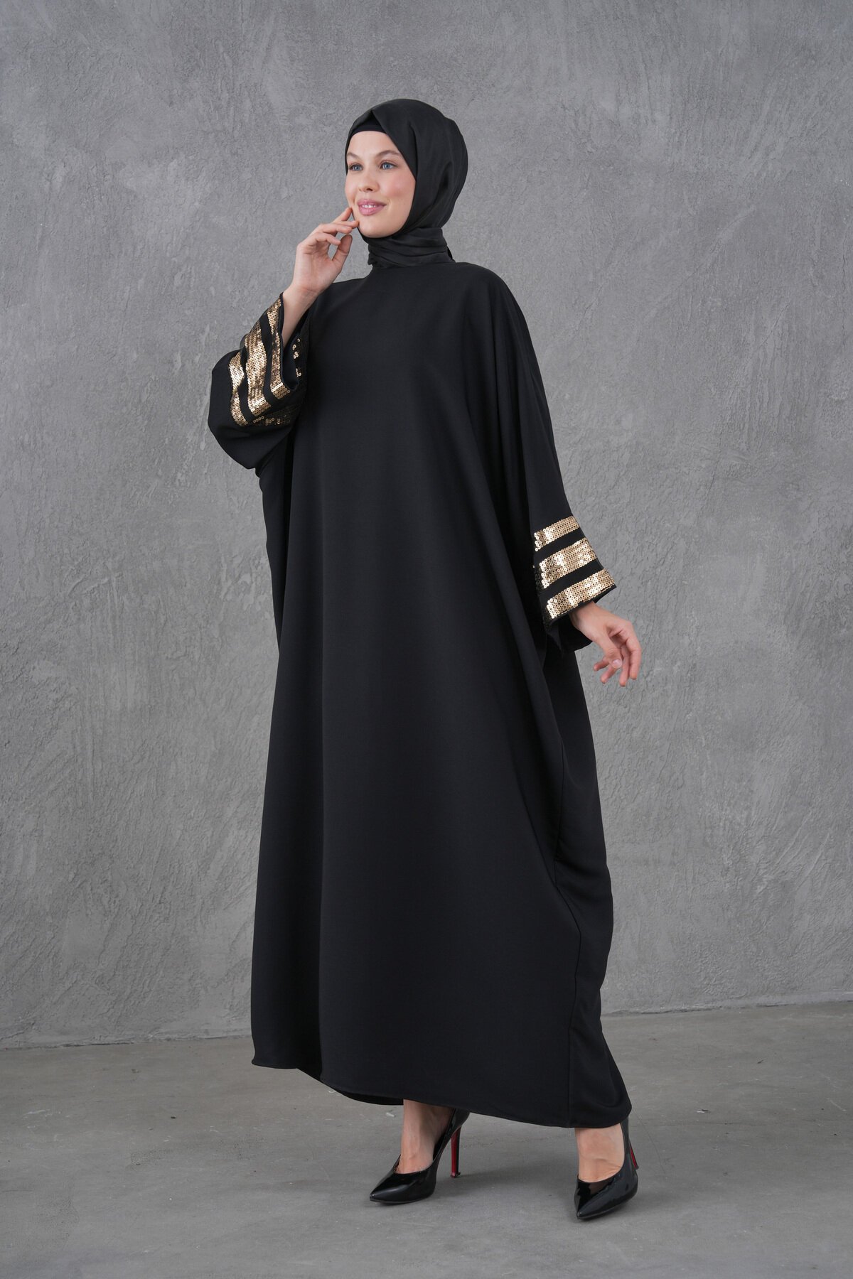 Gold Sequin-Sleeve Striped Modest Abaya - Black - Fzd Filizzade