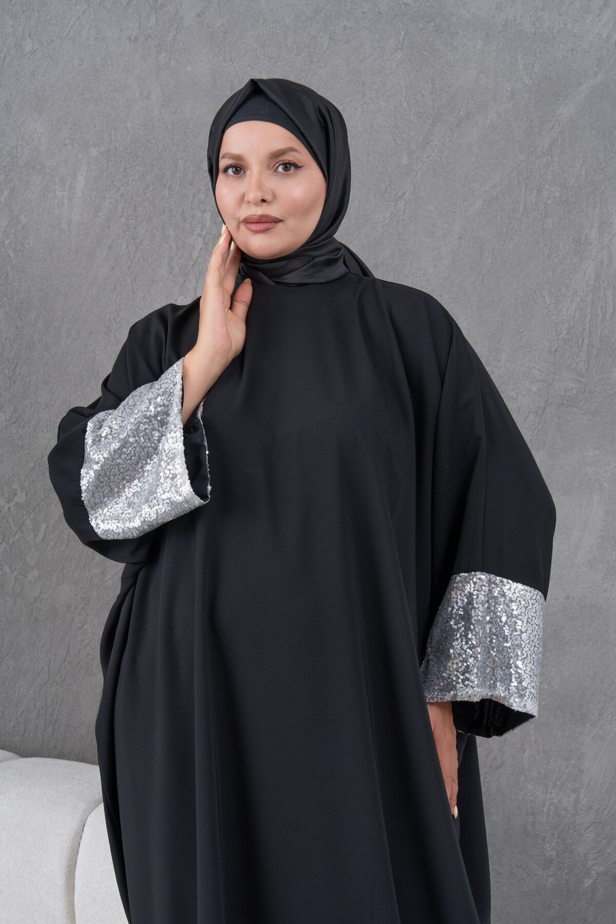 Sequin-Sleeve Abaya - Black - Fzd Filizzade