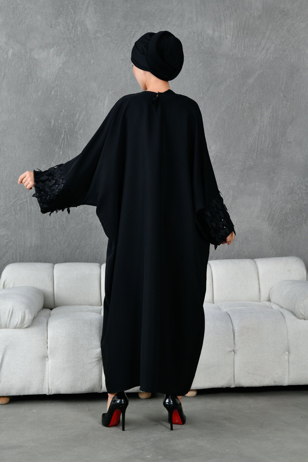 Sleeve Accessory Detail Abaya - Black - Fzd Filizzade