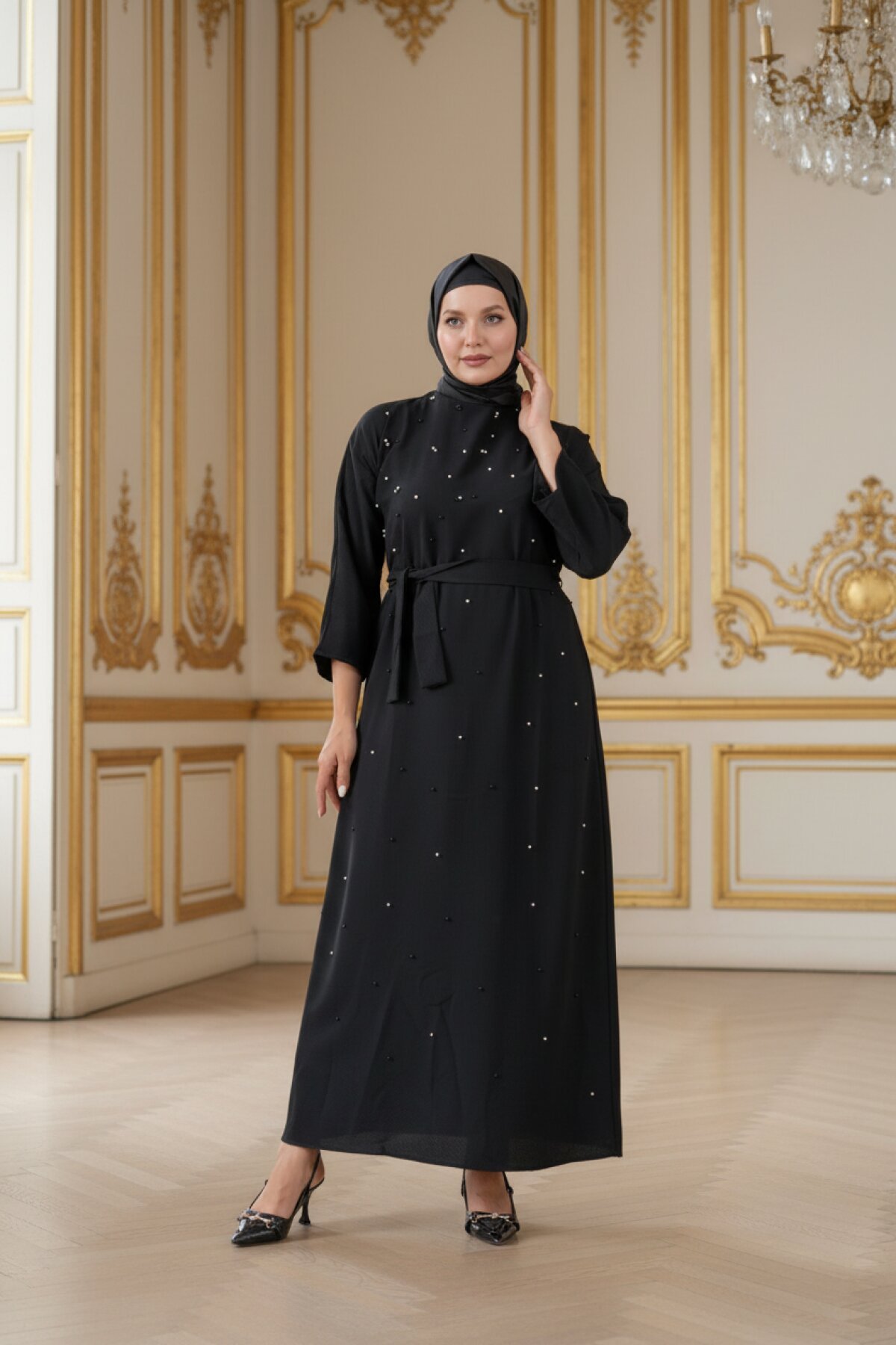 فستان سهرة أسود بحزام وتفاصيل لؤلؤ - Fzd Filizzade
