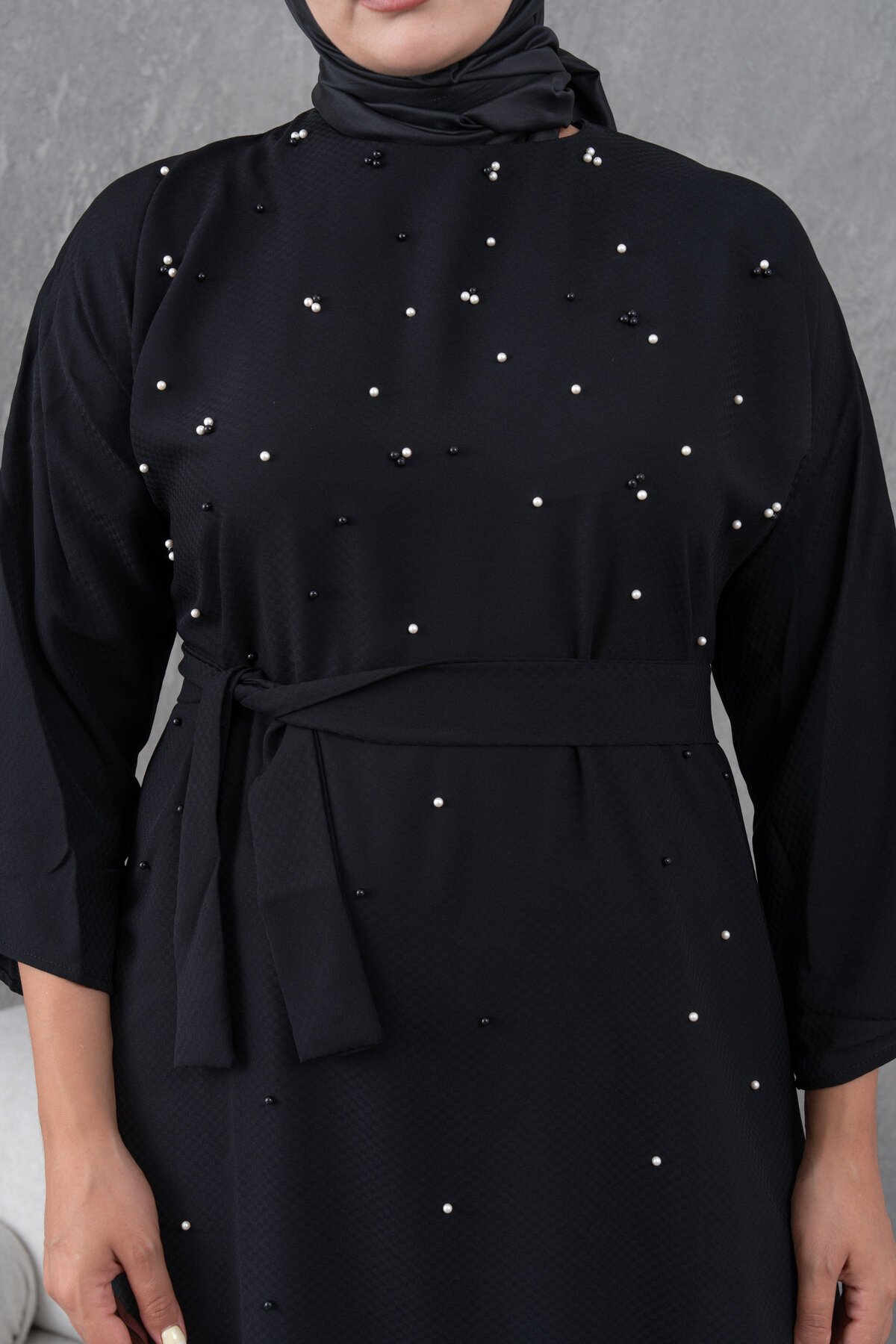 Belted Pearl-Detailed Evening Dress - Black - Fzd Filizzade