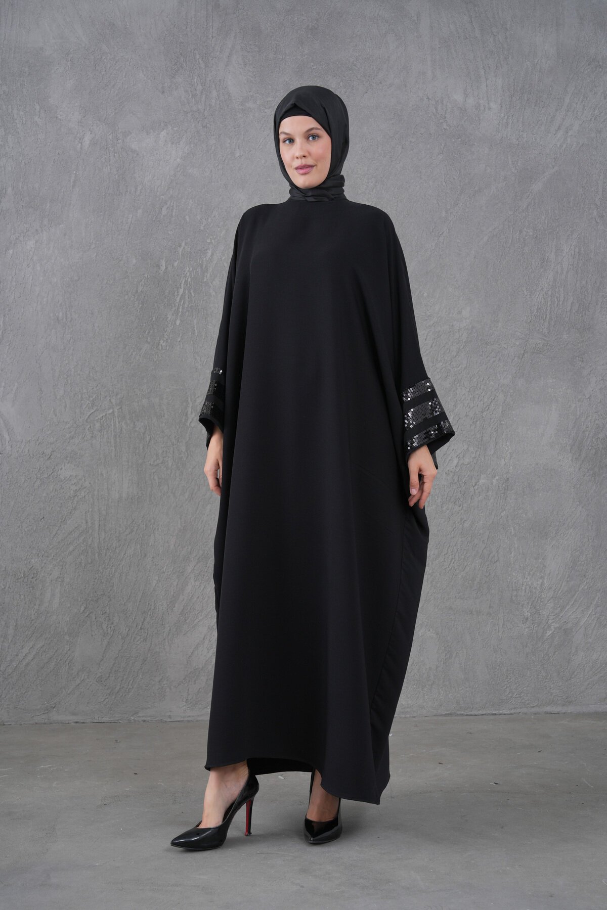 Embroidered Sleeve Sequin-Striped Abaya - Black - Fzd Filizzade