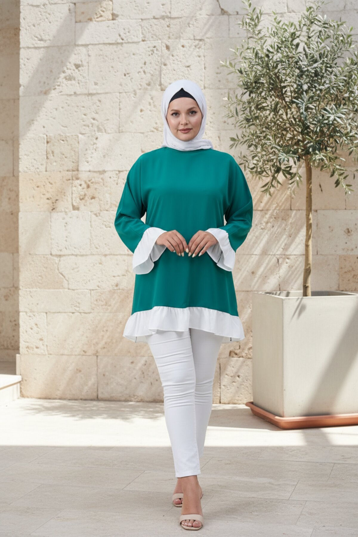 Yeşil Garnili Salaş Fırfırlı Tunik - Fzd Filizzade
