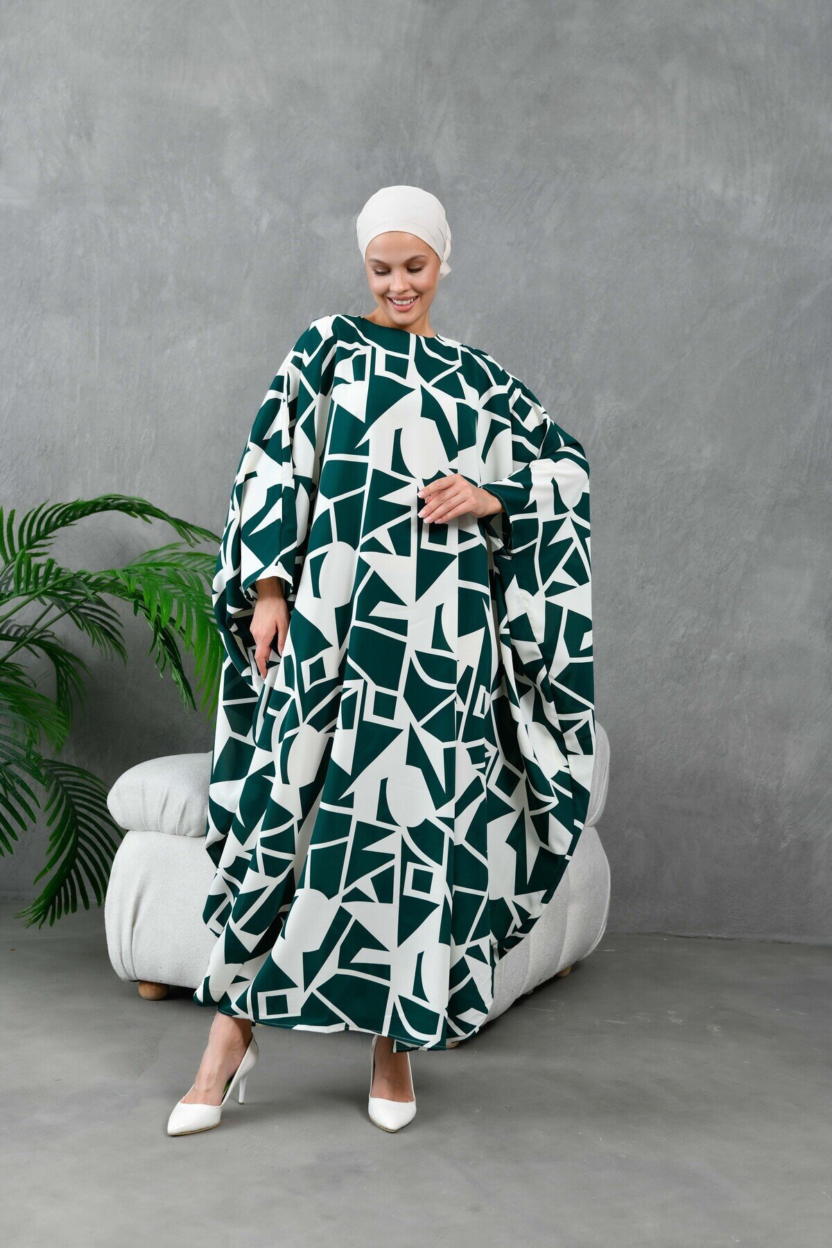 فرجة بنمط فستان لون زمرّد - Fzd Filizzade