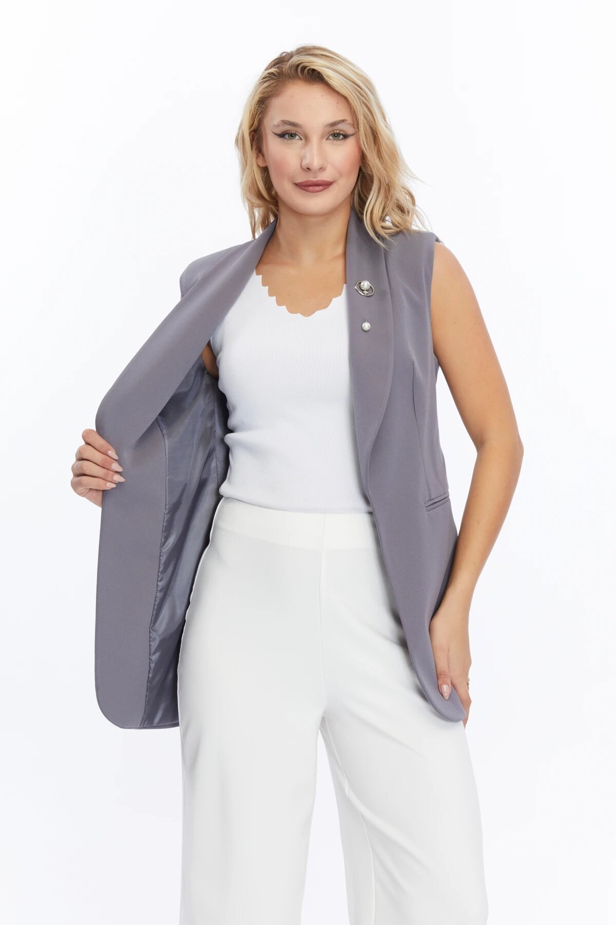 Belted Brooch-Detail Vest - Gray - Milamia