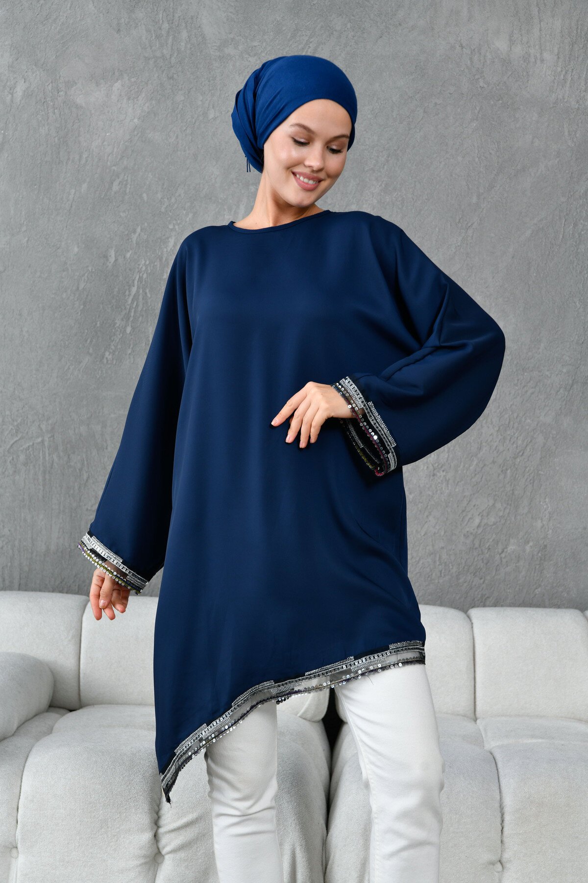 Lacivert Bluz Pulpayet Detaylı Asimetrik Tunik - Tuncay