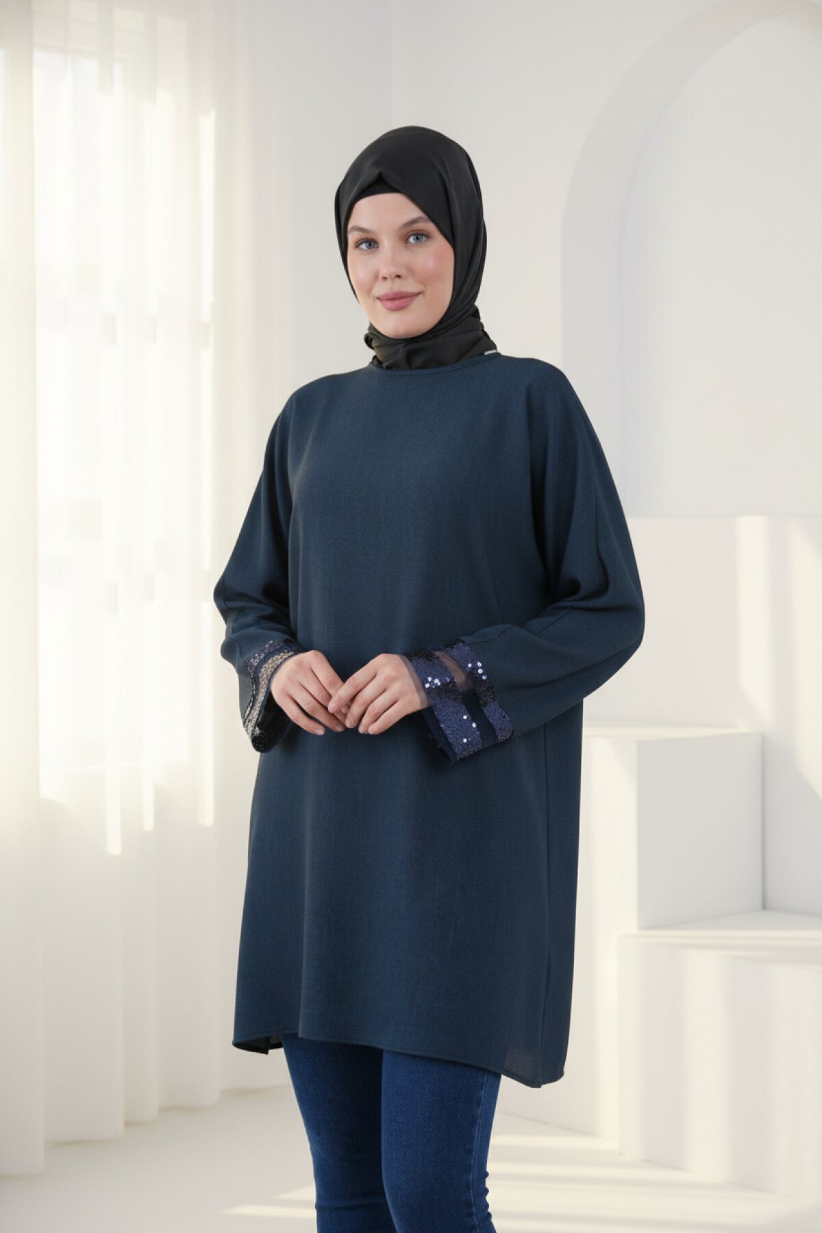 Loose Fit Cuff-Accessory Modest Tunic - Navy Blue - Tuncay