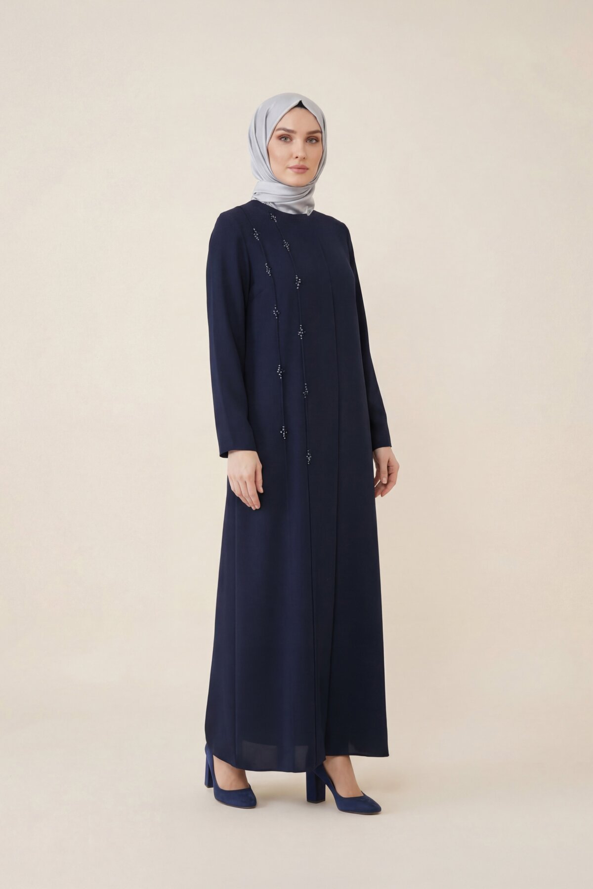 فرجة كحلي بخرز - Beyza
