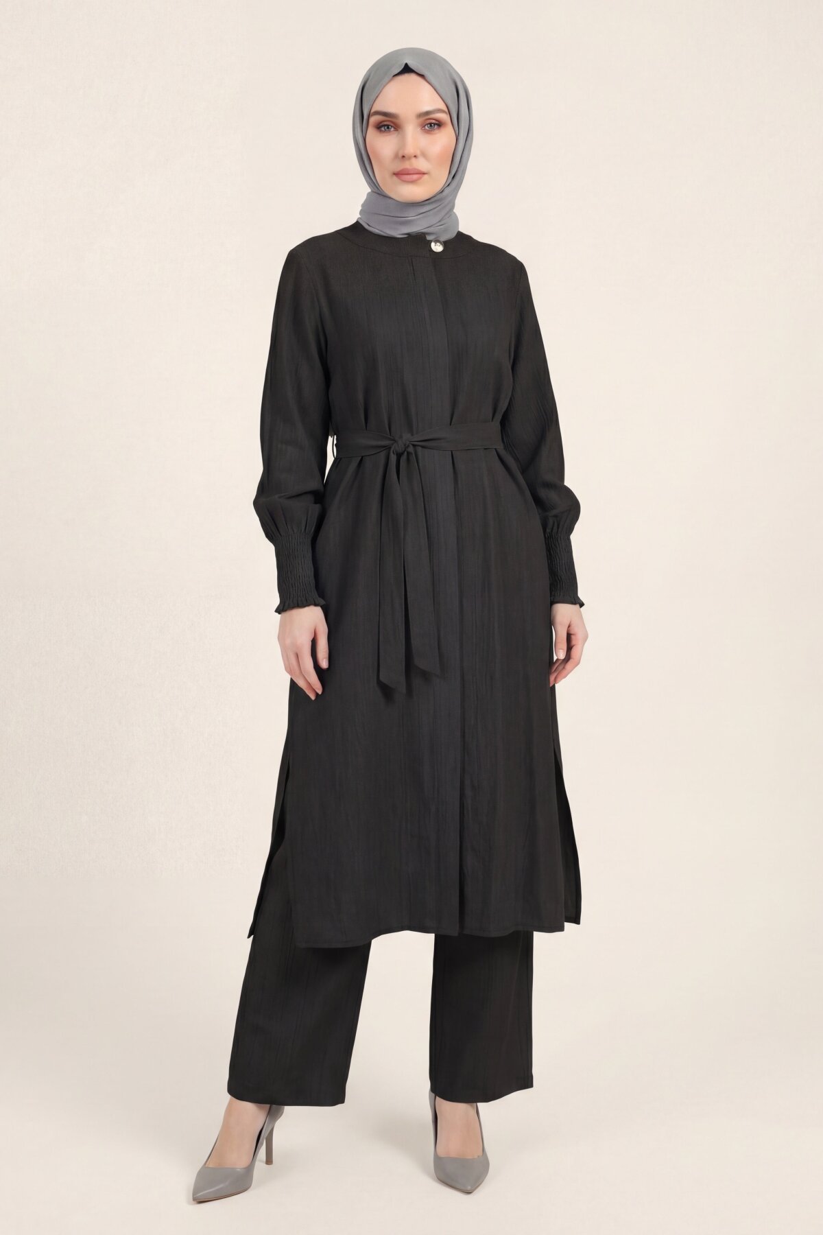 Two-Piece Smocked Modest Set - Black - Beyza
