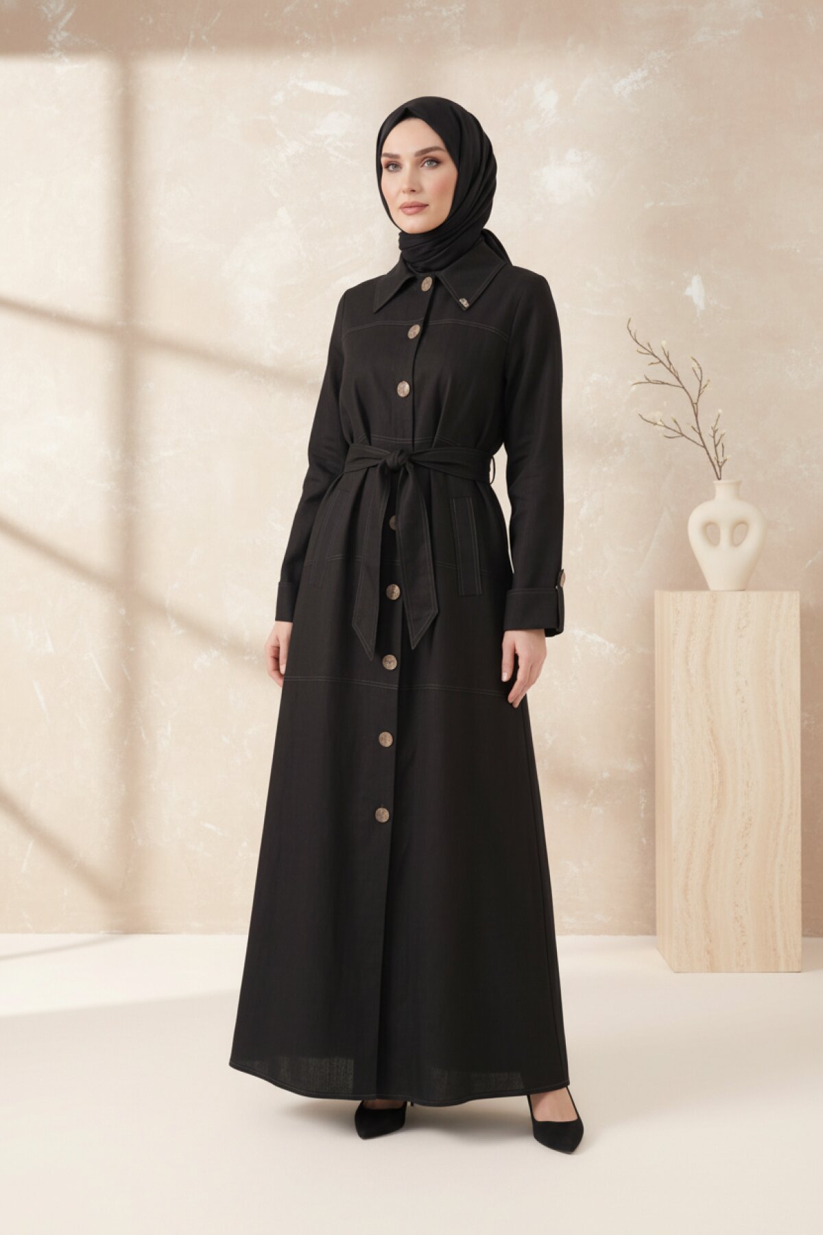 فرجة كتان سوداء بأكتاف عسكرية - Beyza