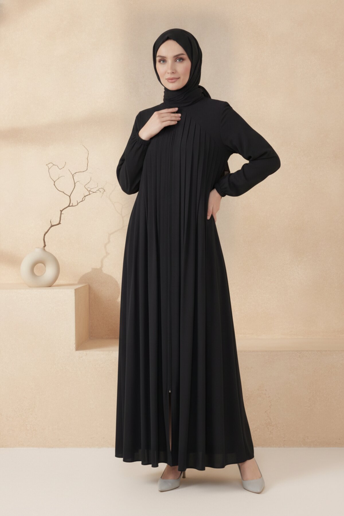 فرجة أسود بتفاصيل أعصاب - Beyza