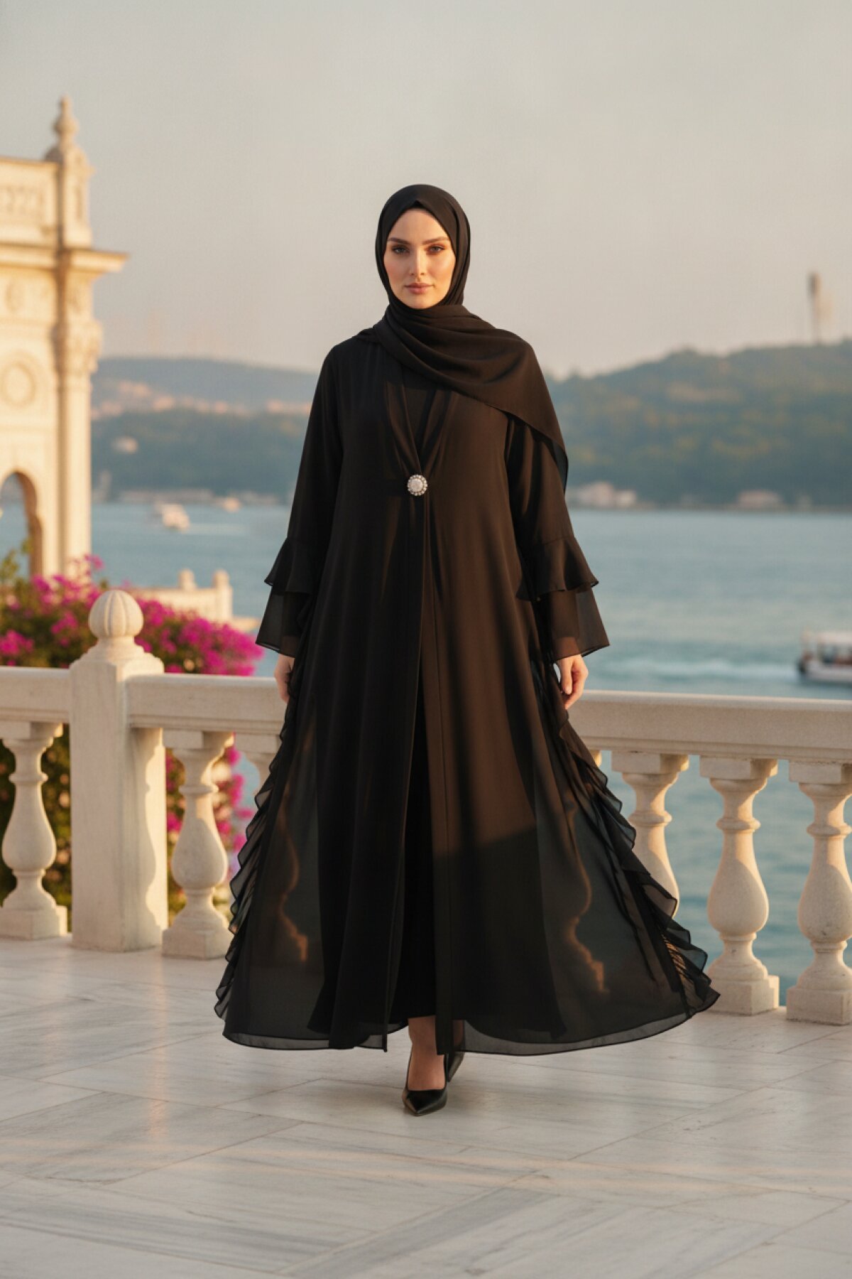 Siyah Şifon Volanlı Ferace - Beyza