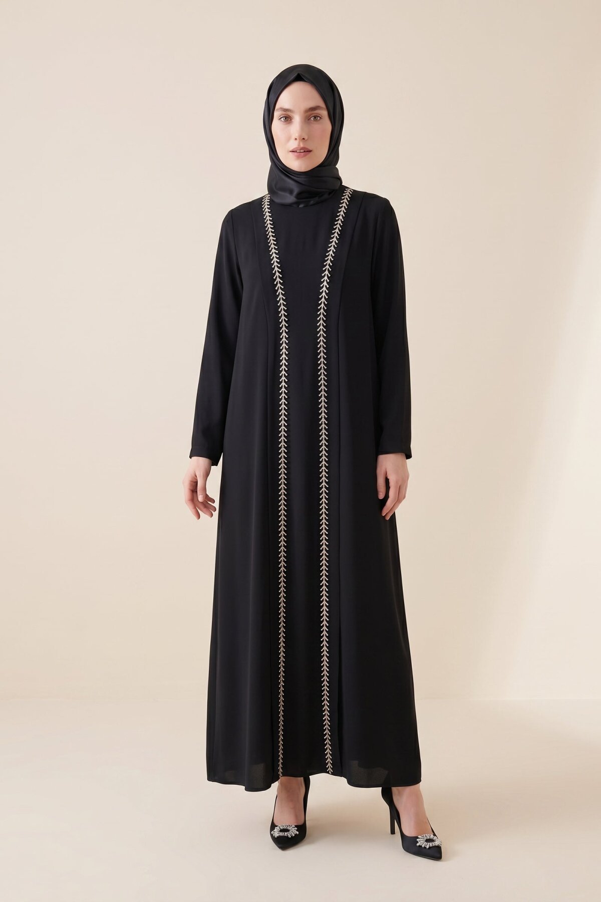 Siyah Taşlı Elbise - Beyza