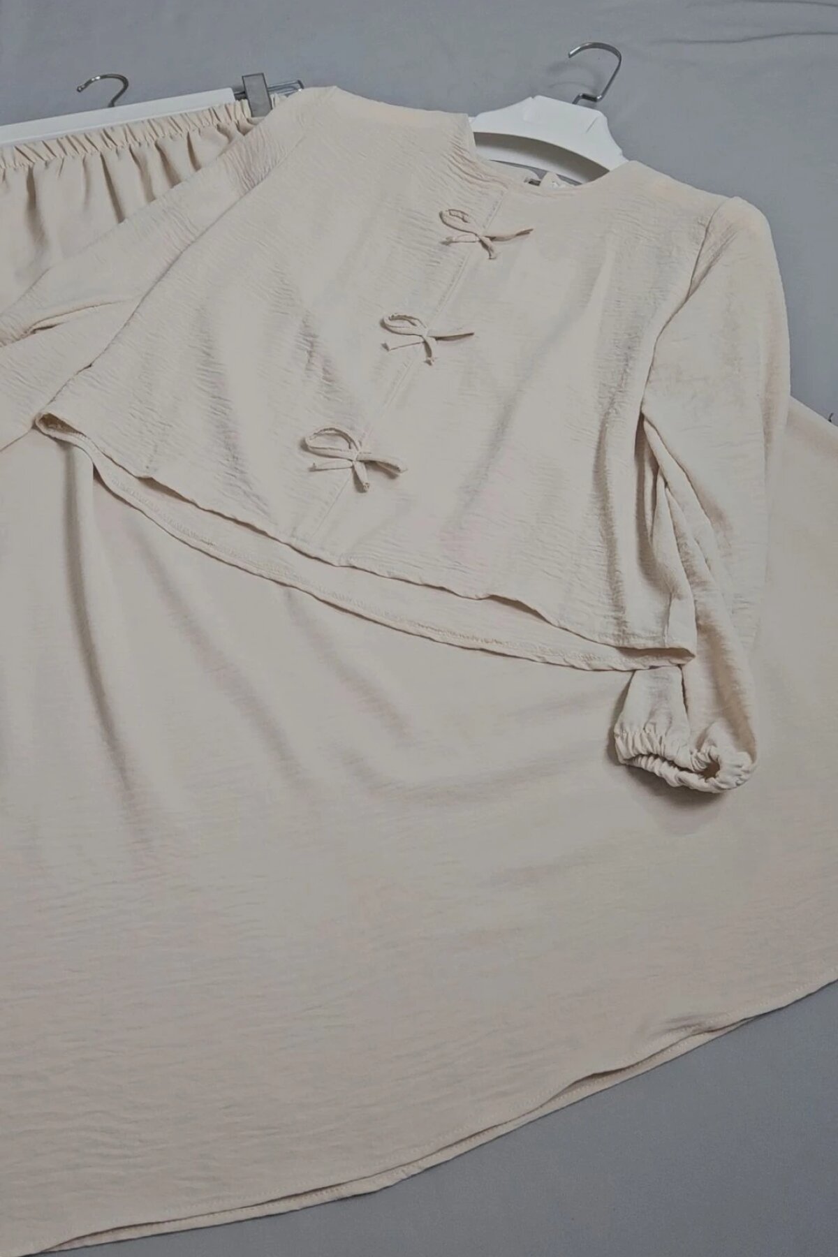 Bow-Detail Two-Piece Set - Beige - Dimar Butik