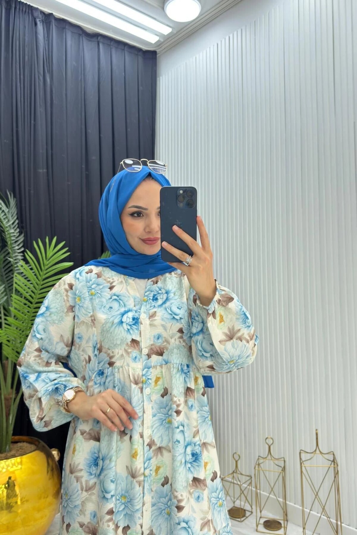 Mavi Çiçek Desenli Yazlık İnce Kumaş Elbise - Dimar Butik