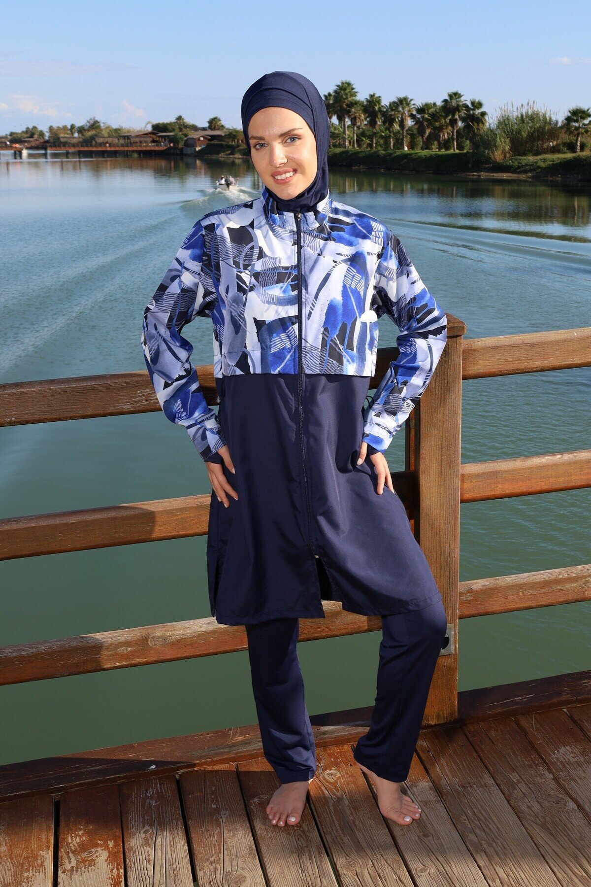 Lacivert Blue Motion Tam Kapalı Croplu Pantolonlu Mayo - ESTİVA