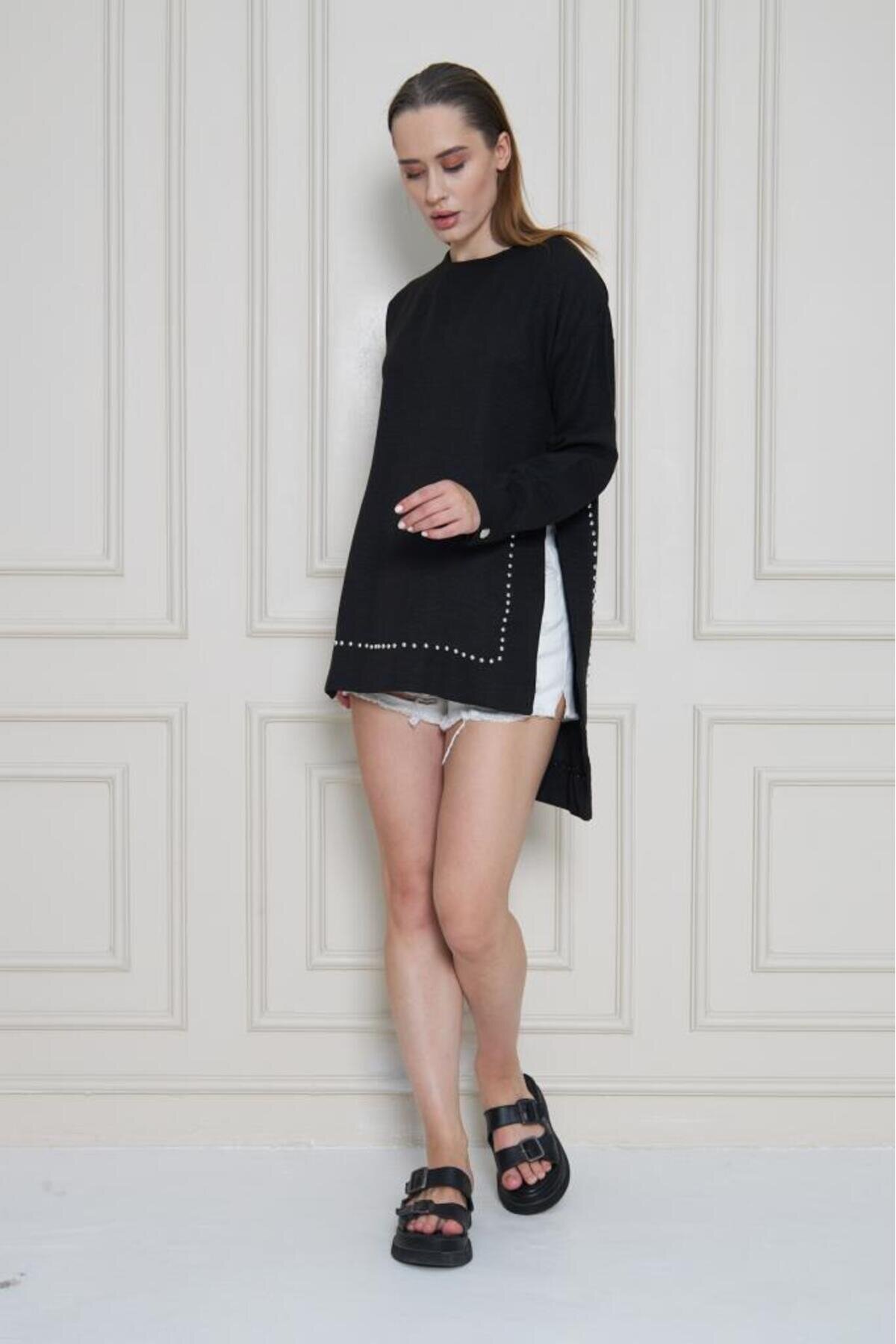 Long-Sleeve Premium Bamboo Linen Pearl-Embellished Tunic - Black - Pasaklı Giyim