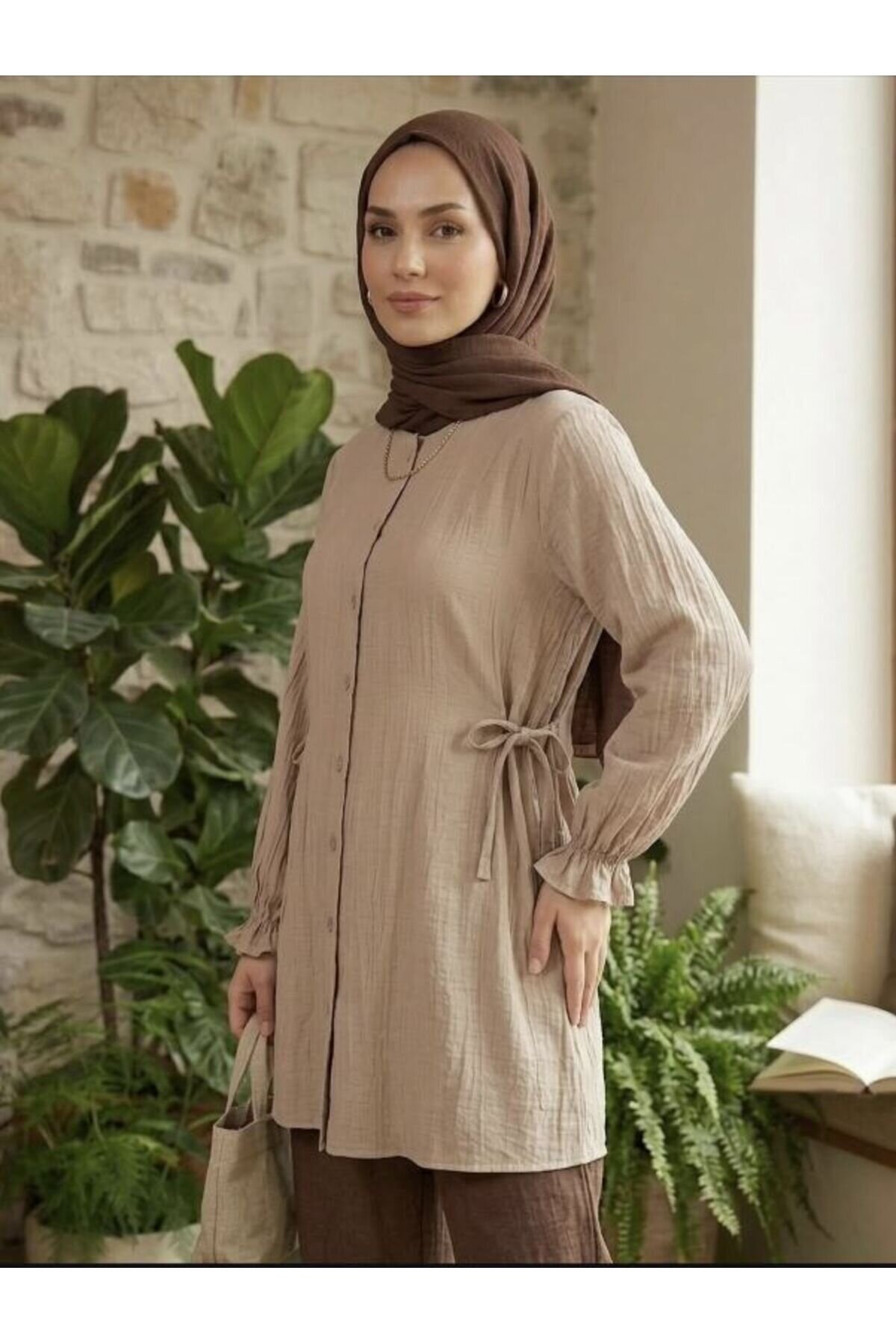 Bej Bağcık Detaylı Tunik - Shirosa