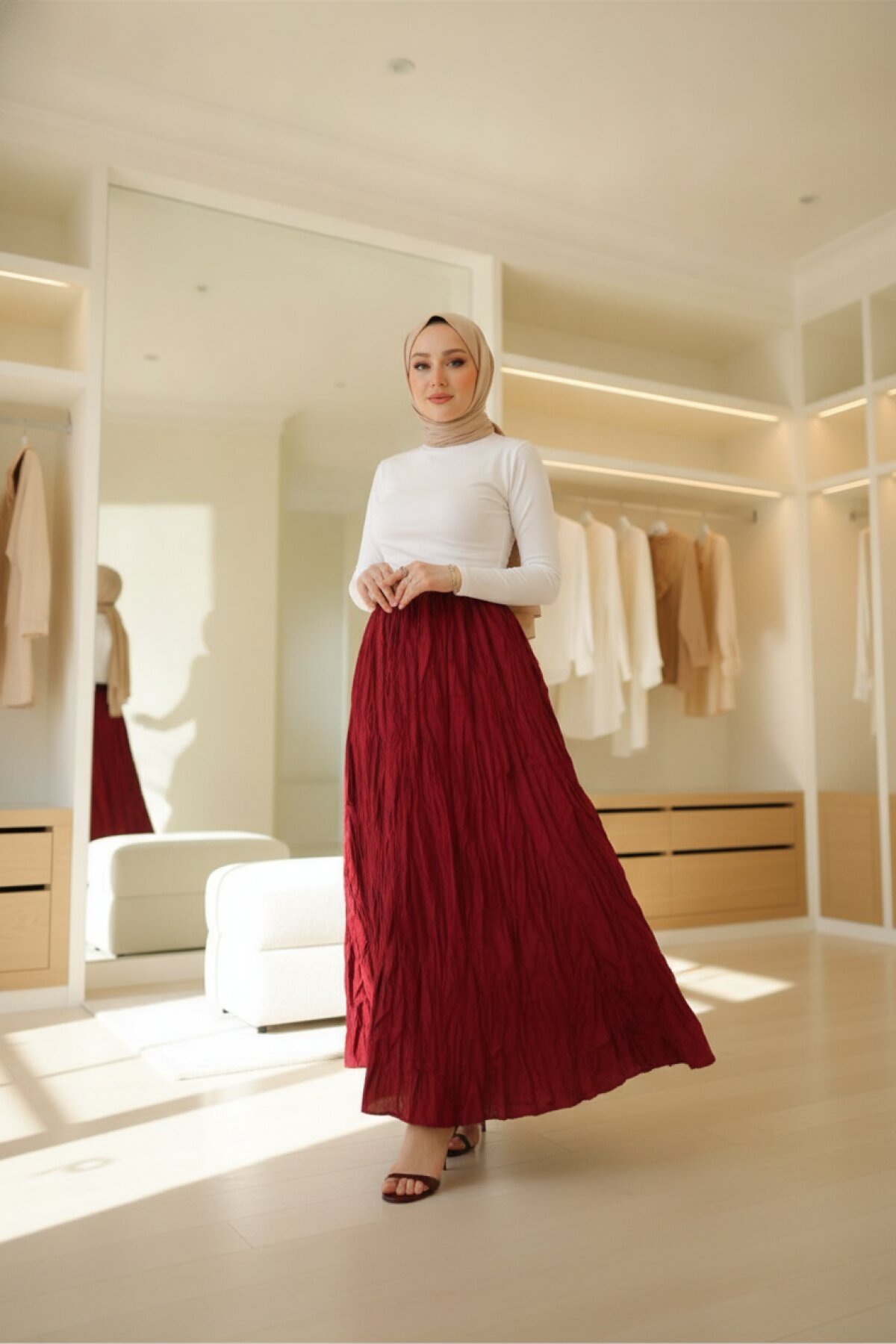 Bordo Kırışık Kumaş Kıraş Etek - Shirosa