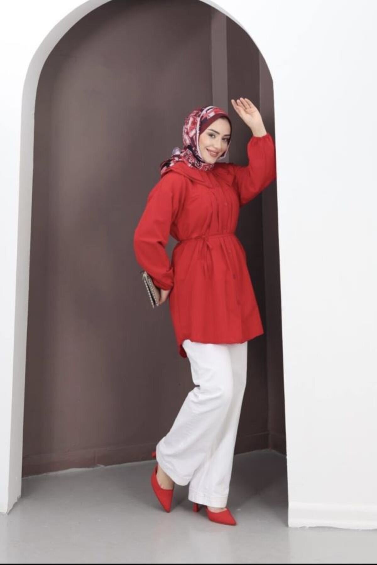 Kırmızı Pilili Çift Yakalı Tunik - Shirosa