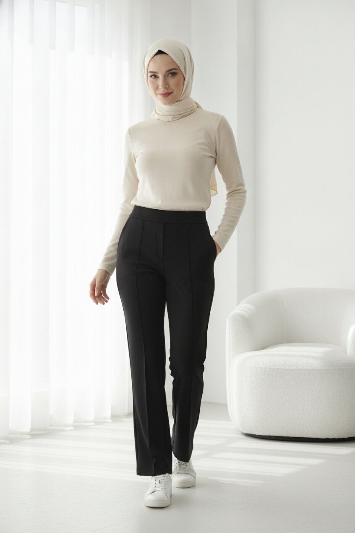 Crepe Pintuck Placket Pants - Black - Shirosa