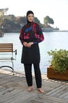 Siyah Dijital Desenli Tam Kapalı Croplu Mayo
