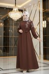 فستان سهرة بني كريب بتفا صيل تطريز