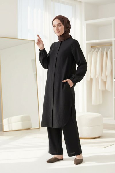 Double-Slit Two-Piece Set - Black