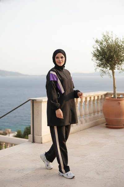 Two-Piece Top and Bottom Tracksuit - Black
