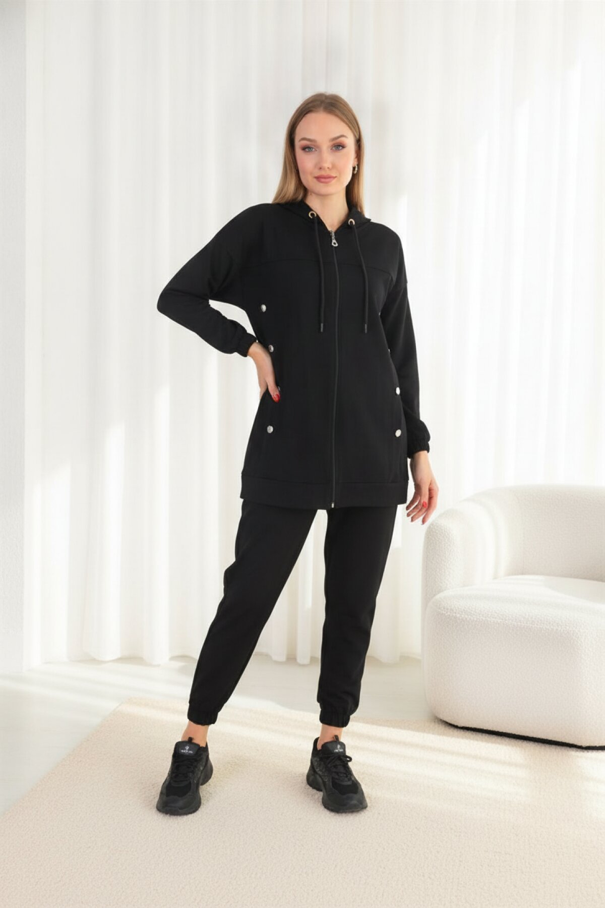 Sporty Side-Snap Tracksuit - Black - Westbound