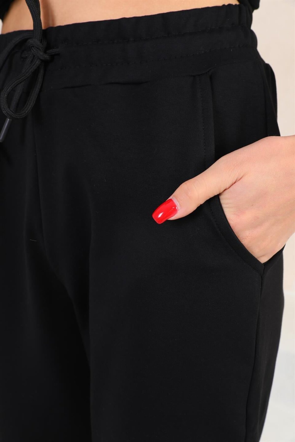 Sporty Side-Snap Tracksuit - Black - Westbound