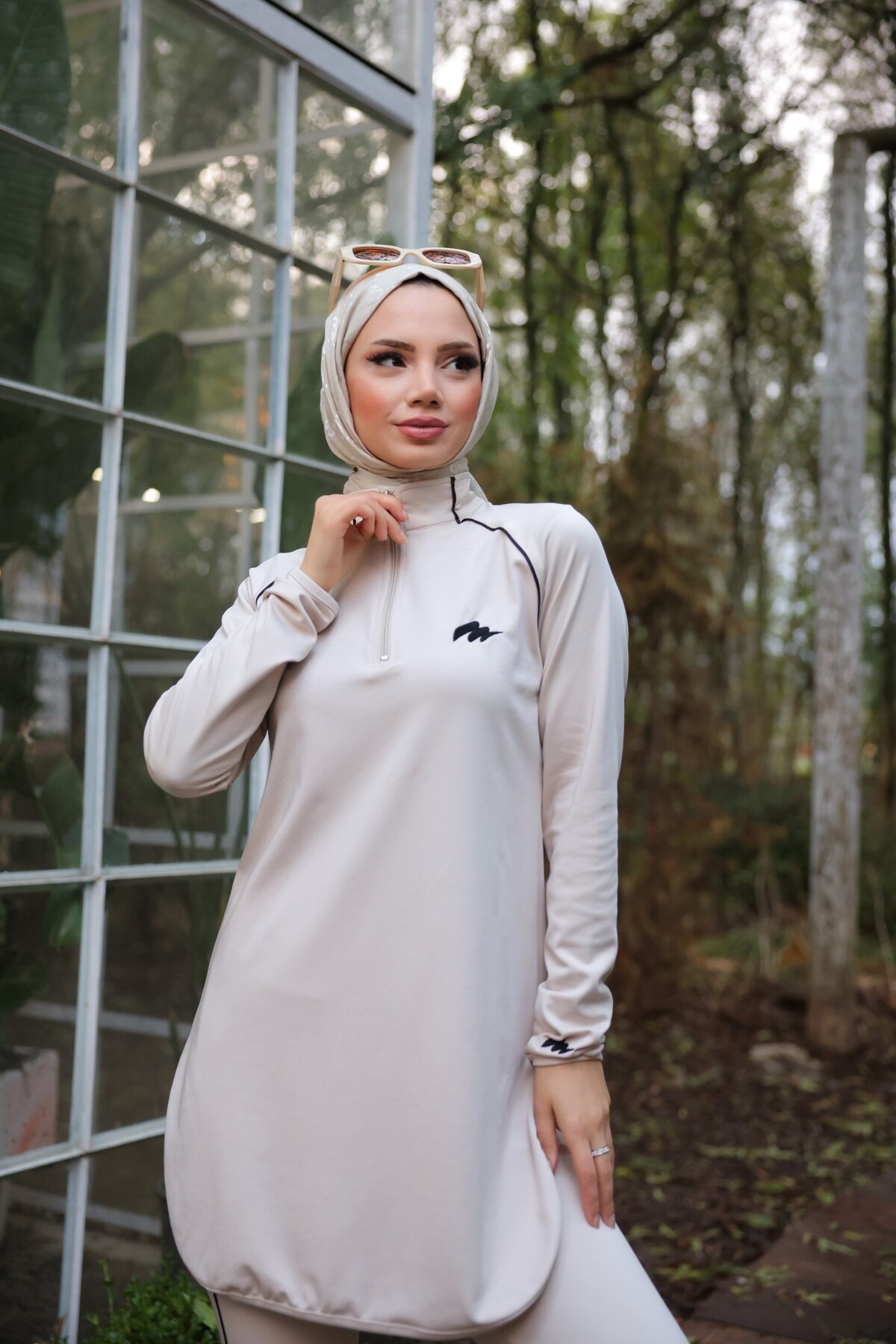 Scuba Jogger Zippered Tracksuit Set - Beige - Wovi Moda
