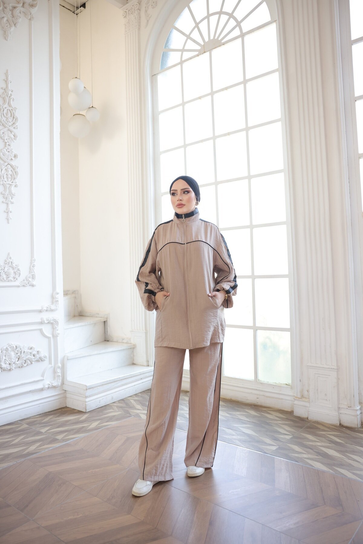 Bej Eşofman Takım - Wovi Moda