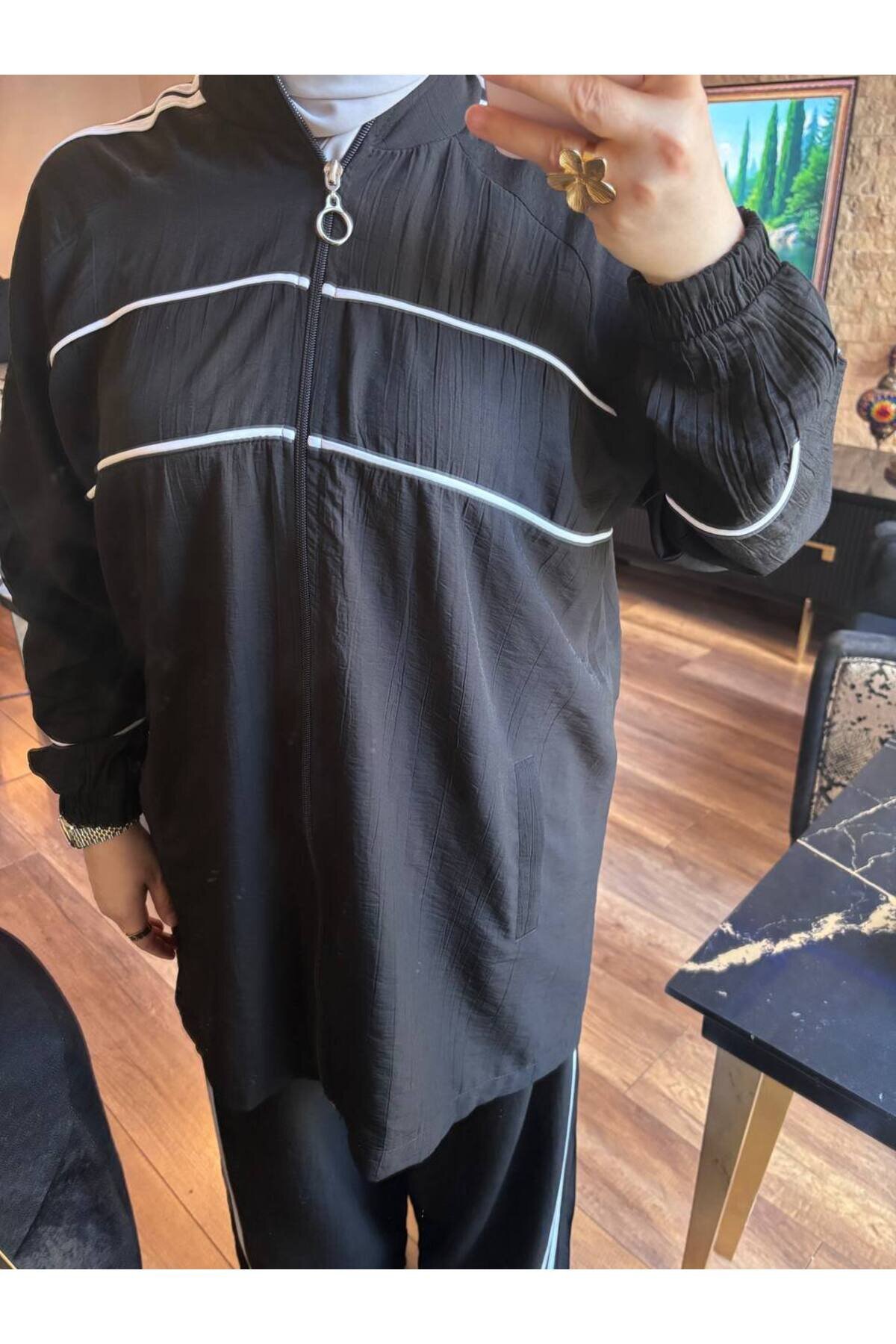 Siyah Beyaz Eşofman Takım - Wovi Moda