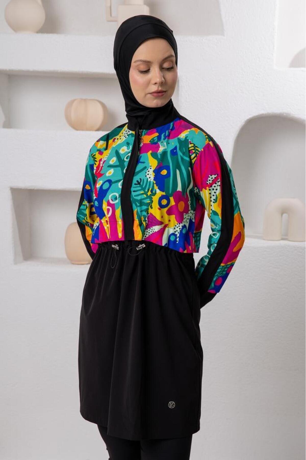 Long-Sleeved Sport Lycra Full Coverage Burkini - Black - Adasea