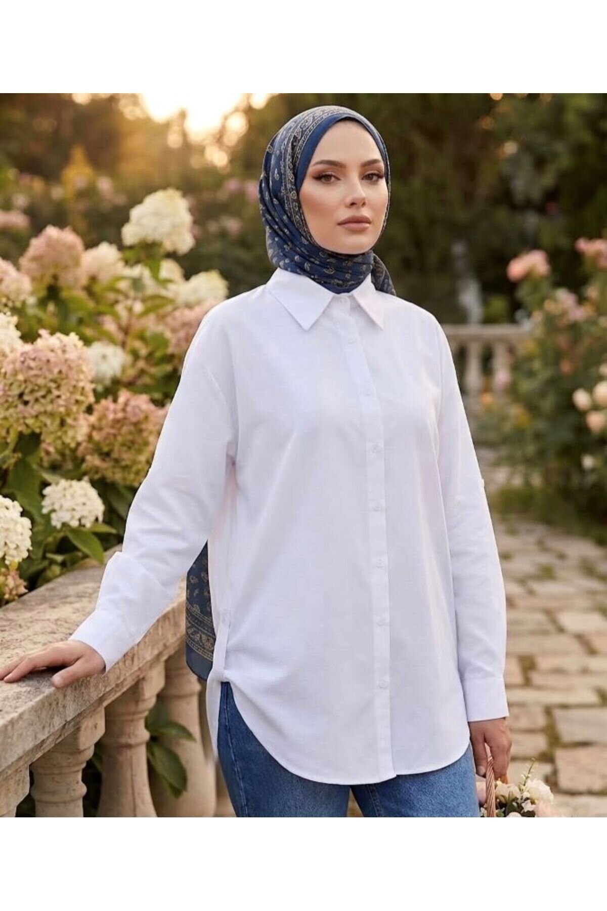 Beyaz Apolet Detaylı Tunik - Shirosa