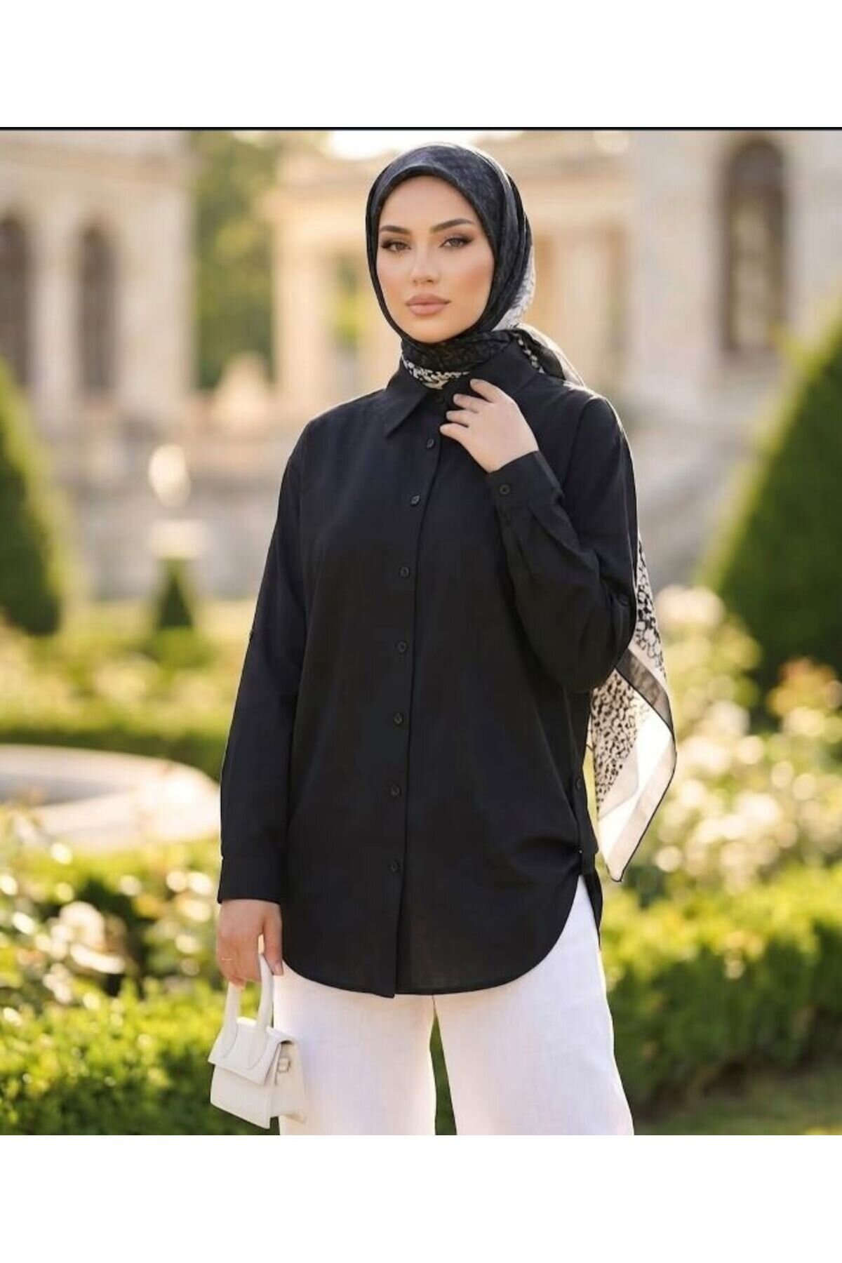 Siyah Apolet Detaylı Tunik - Shirosa