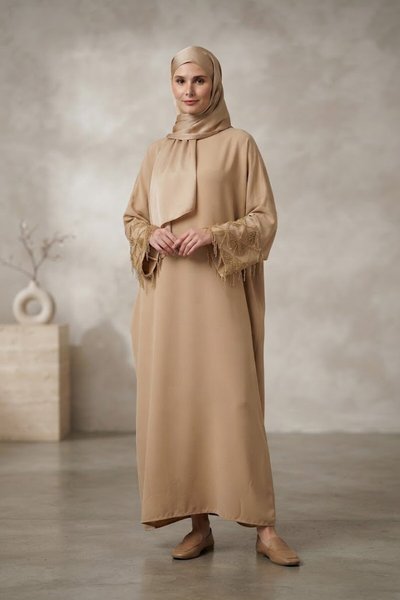 Camel 40-52 Beden Kolları Aksesuar Detaylı Elbise Ferace