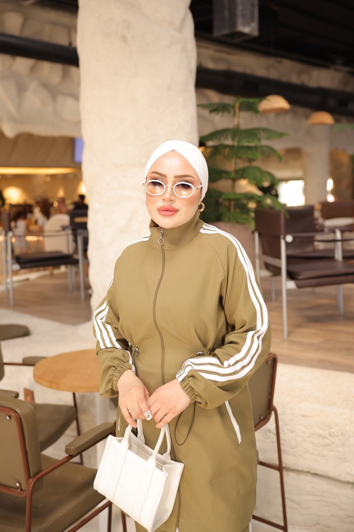 Haki Belden Büzgülü Şerit Detaylı Fermuarlı İkili Spor Takım - Wovi