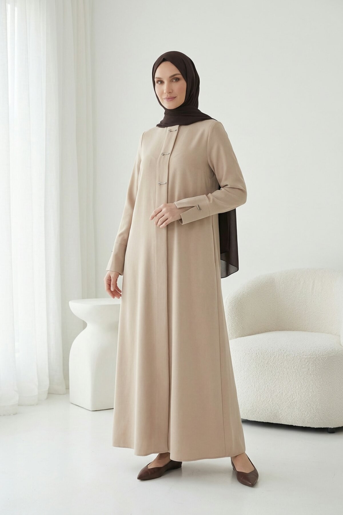 Accessory-Detailed Abaya - Beige - Beyza