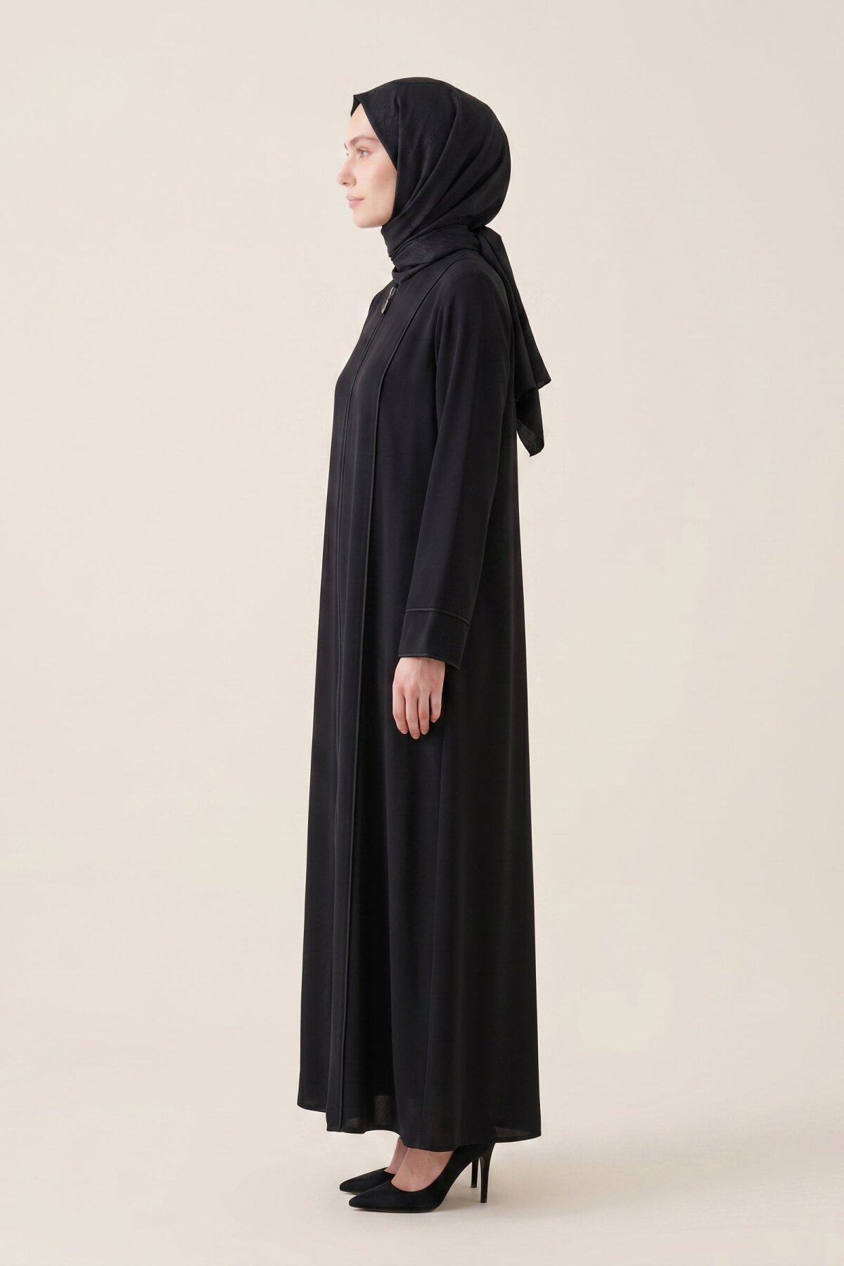 Piped Abaya - Gray - Beyza