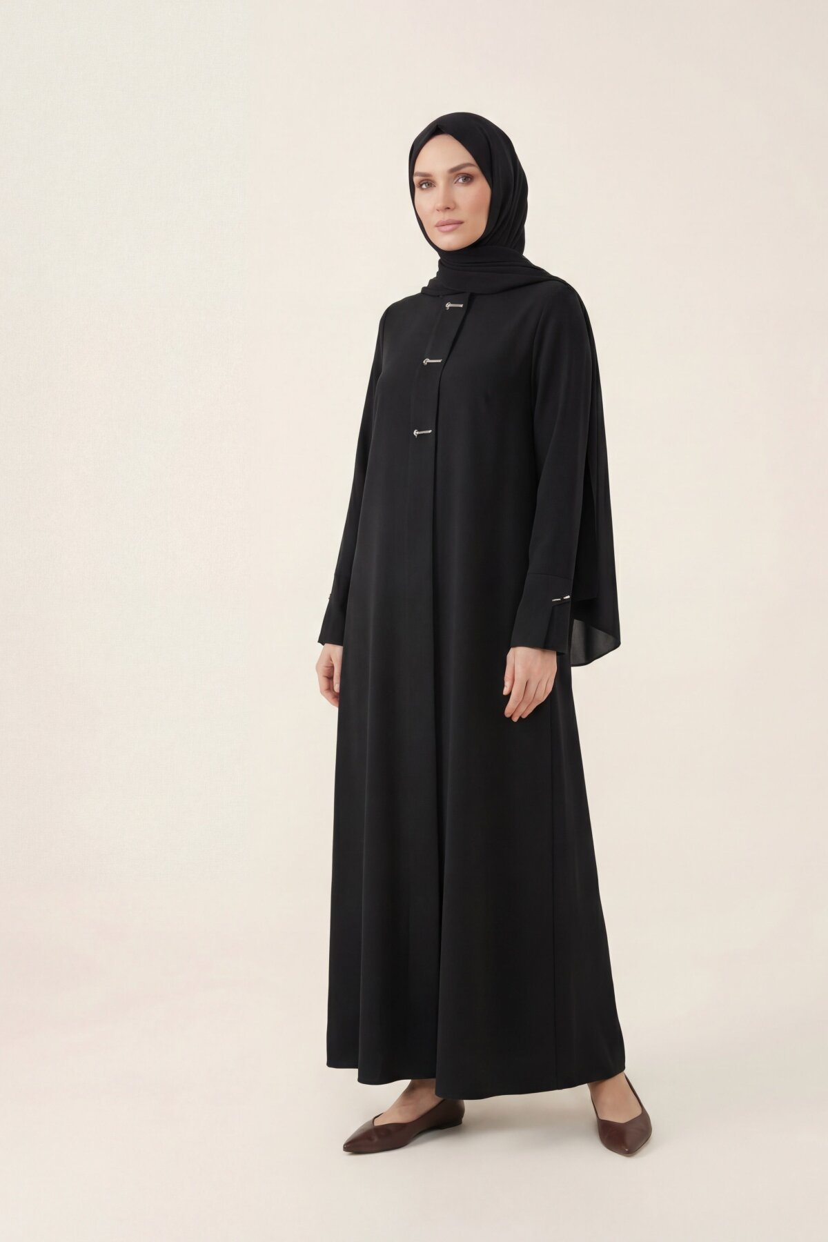 Accessory Detailed Abaya - Black - Beyza