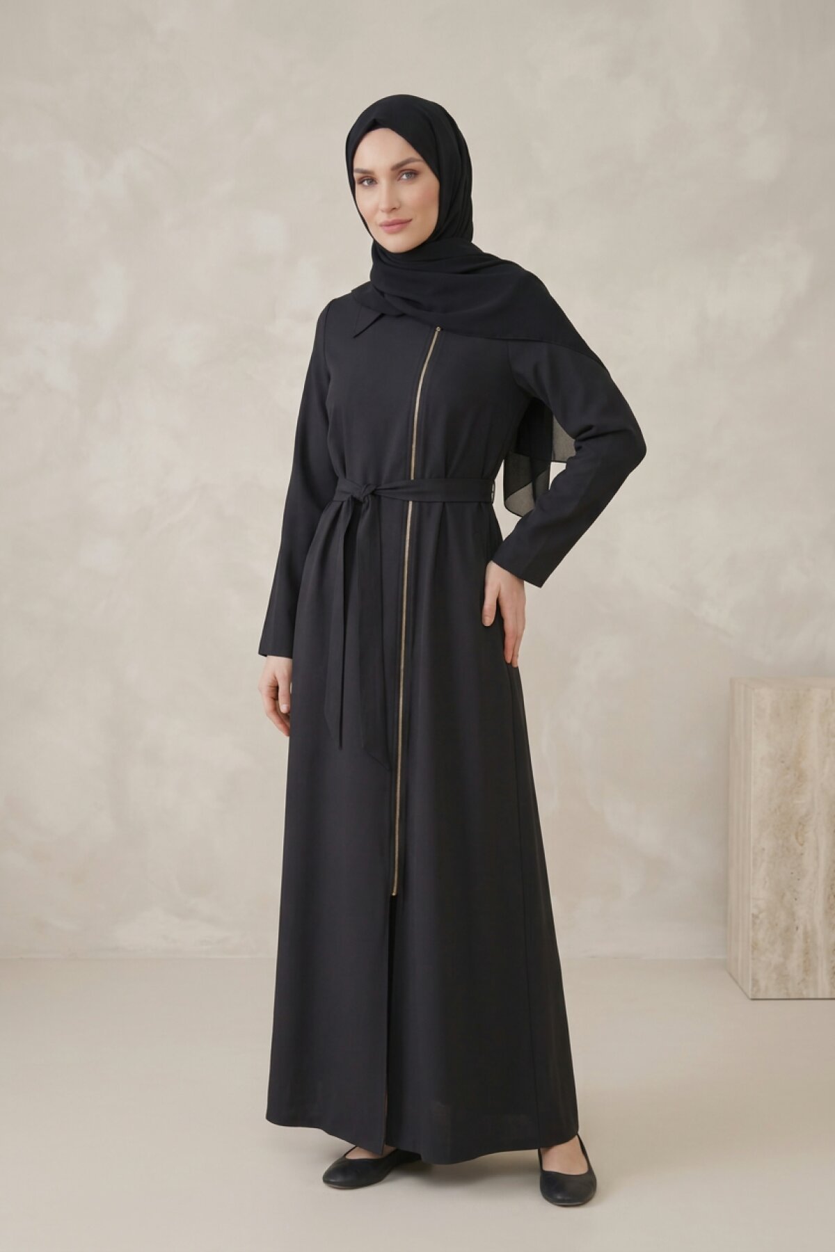 Blazer Collar Abaya - Black - Beyza